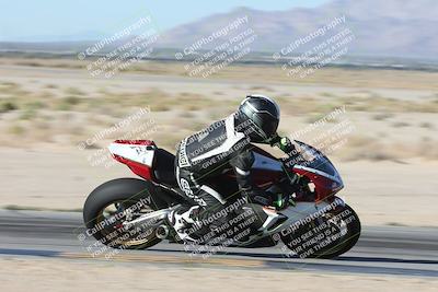 media/Oct-26-2025-Race Pace (Sun) [[c1447ca738]]/Verified/1-Turn 9 Inside (930am)/